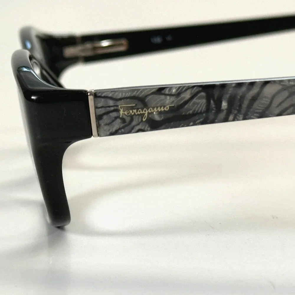 Salvatore Ferragamo SF2667 001 Eyeglasses Frame Only 53-15-135 Womens‎ Black